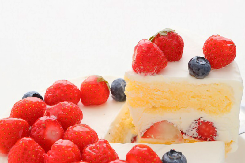 低糖質ケーキ　生クリームデコレーション